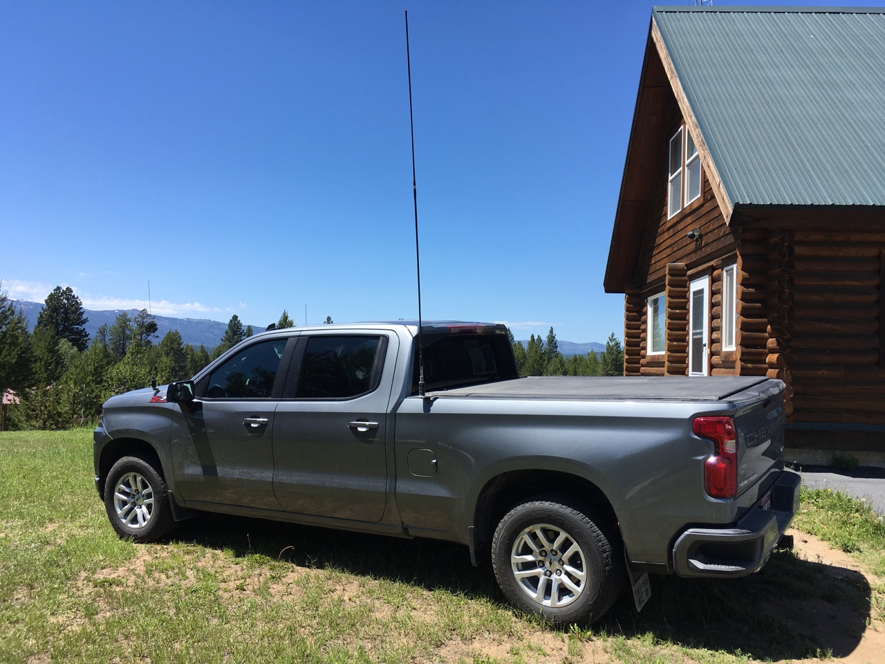 INSTALLATION: Antenna & Mount